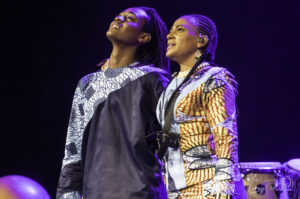 SIdiki et Sona Jobarteh, mère et fils en concert au Tourcoing Jazz Festival