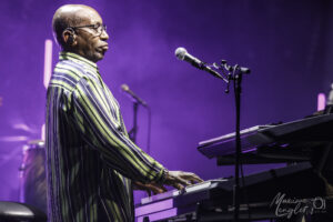 Greg Phillinganes aux claviers pour Toto à Lille