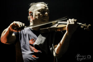 PJ Chabot au violon pour Orange Blossom à Roubaix